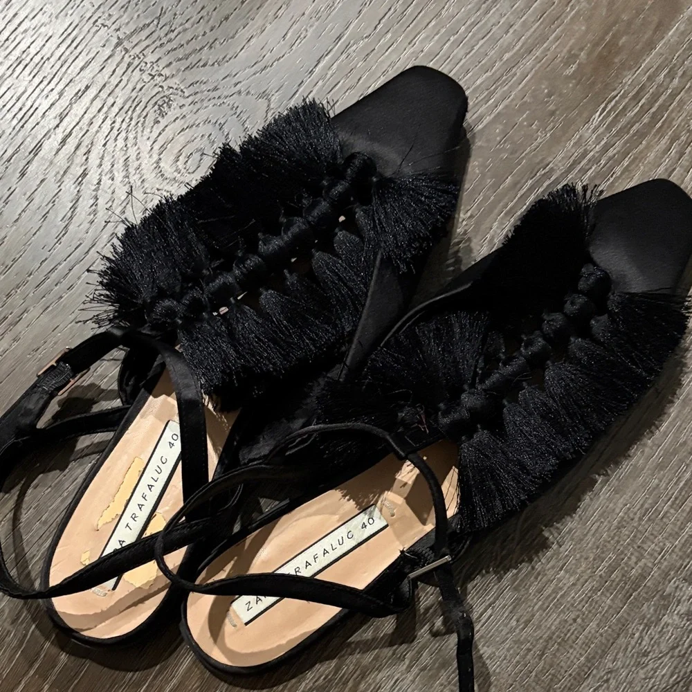 Stylish Black Fringe Women's Sandals Zara - Picture 4 of 5